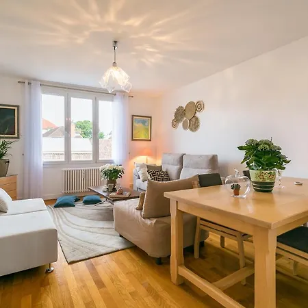 아파트 Climatise 7mn Centre 95m2 4 Adultes Bebe Garage Sous Sol Arrivee Autonome *