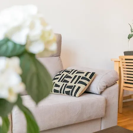 Climatise 7mn Centre 95m2 4 Adultes Bebe Garage Sous Sol Arrivee Autonome Apartment *